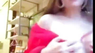 ฮาร์ดคอร์ก้นสำหรับ busty วิ ดิ โอ โป็ ผมสีน้ำตาลในถุงน่องแหอวน