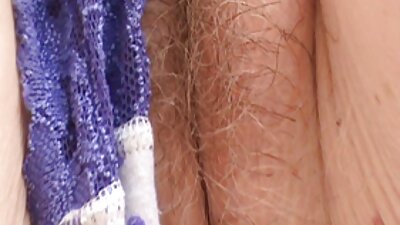สาวผมบลอนด์สองคนลงเอยบนภูเขาและมีเซ็กส์บนโขดหิน วิดีโอ โป๊ ภาพ คม ชัด